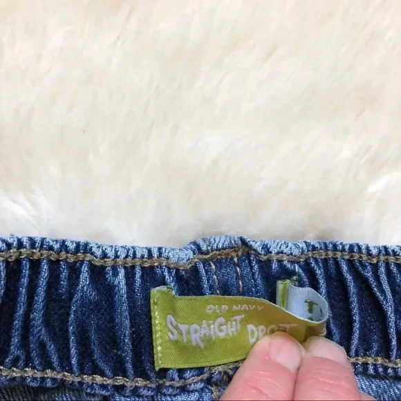 Old Navy Toddler Jeans Straight Leg  Size 2T - Picture 7 of 12